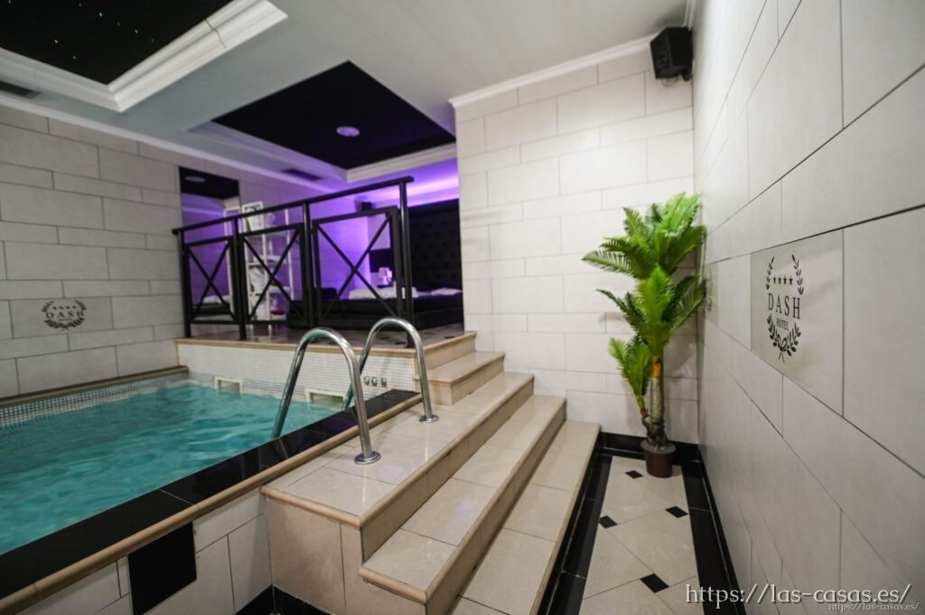 Dash Hotel