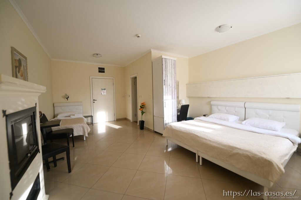 Dash Hotel