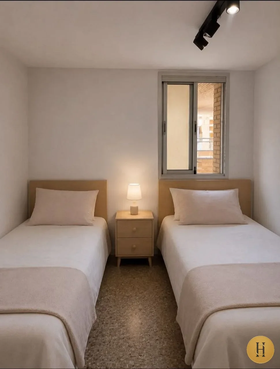 SE ALQUILA HABITACIÓN EN VALENCIA