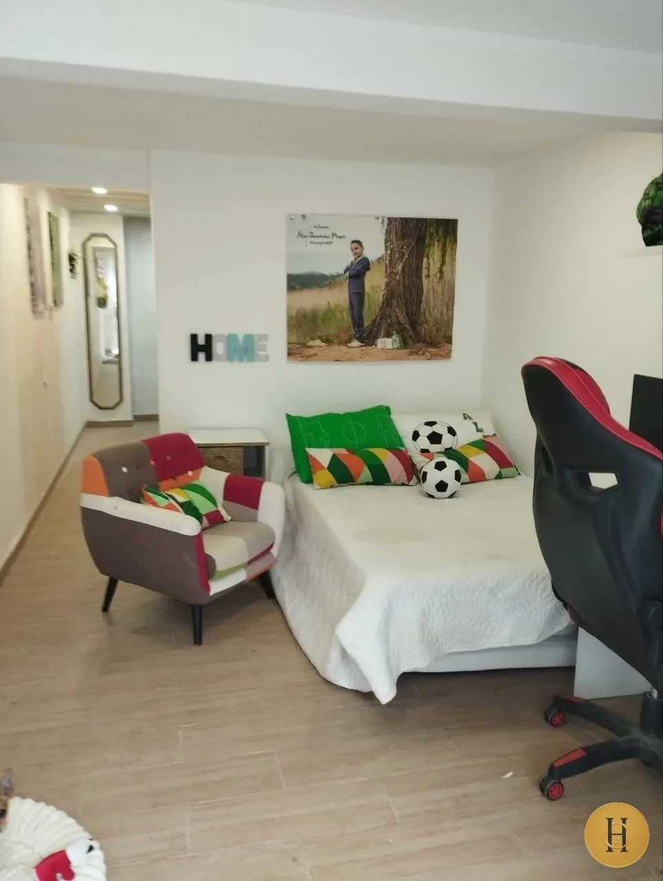 Se alquila habitacion