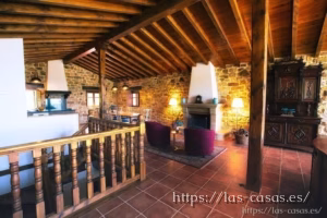 Casa de 4 dormitorios con piscina