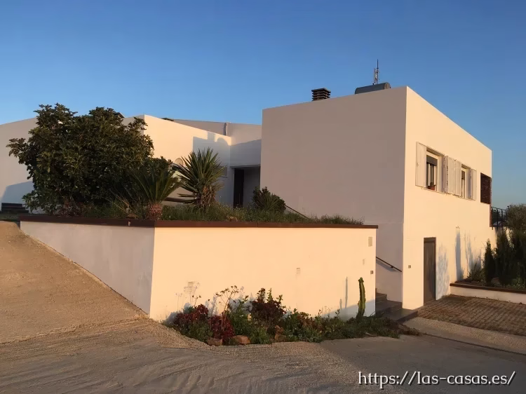 Villa Gladys Segart, Valencia