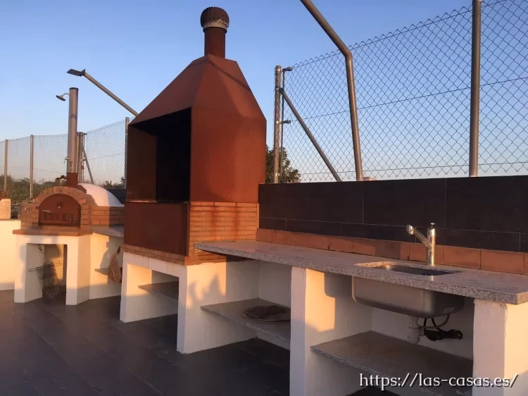 Villa Gladys Segart, Valencia