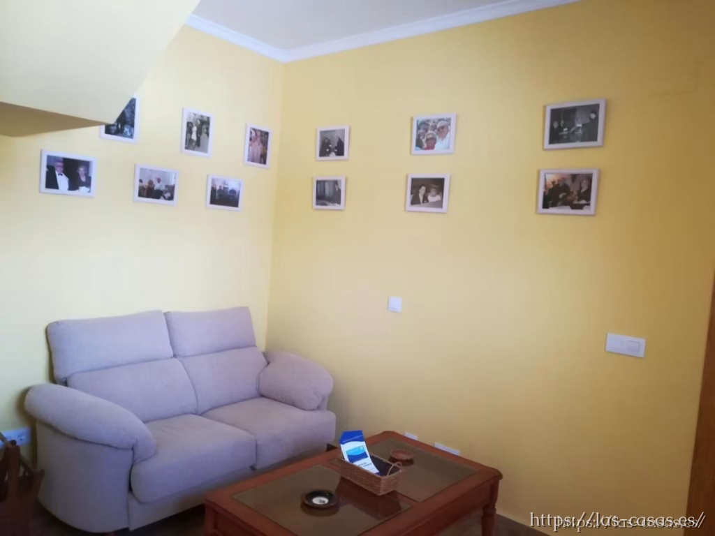 Mies de Sabres-Queveda 42. 39314 Santillana del Mar. Cantabria