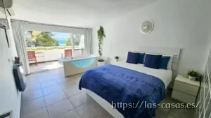 A pasos de la Playa del Cristo y Puerto
