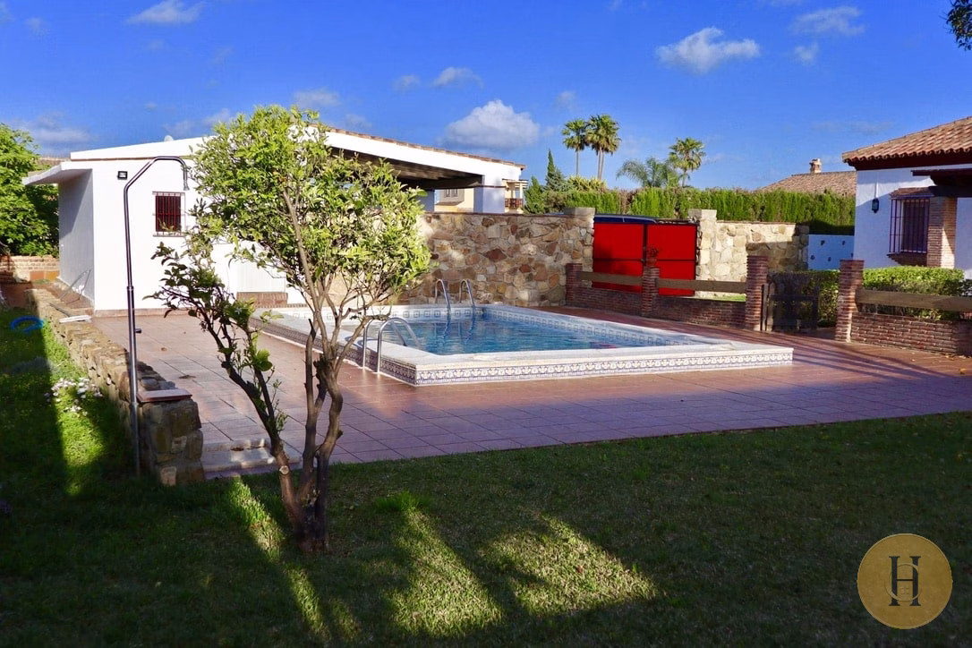 Alquiler Chalet Fuente del Gallo Conil – Padre Ramos | HotelsCasa