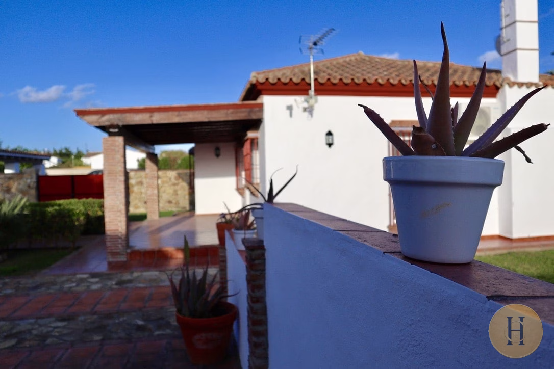 Alquiler Chalet Fuente del Gallo Conil – Padre Ramos | HotelsCasa