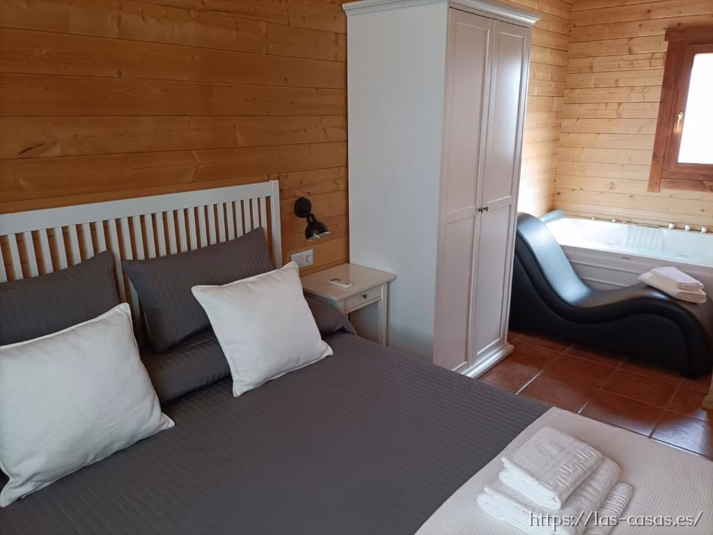 La Dehesilla de Toledo Escapada Romántica Jacuzzi Sillón Tántrico