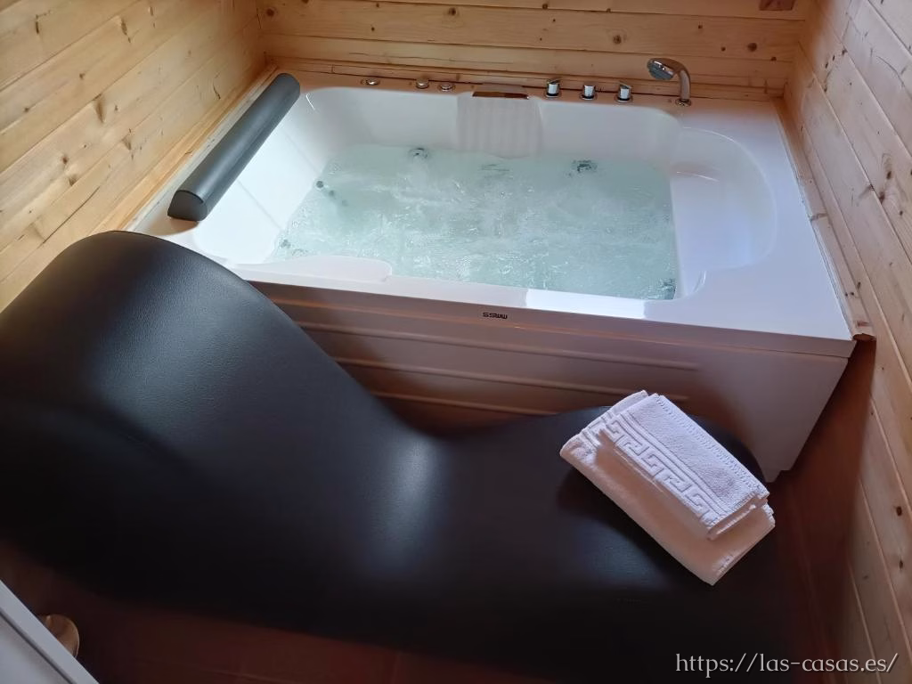 La Dehesilla de Toledo Escapada Romántica Jacuzzi Sillón Tántrico