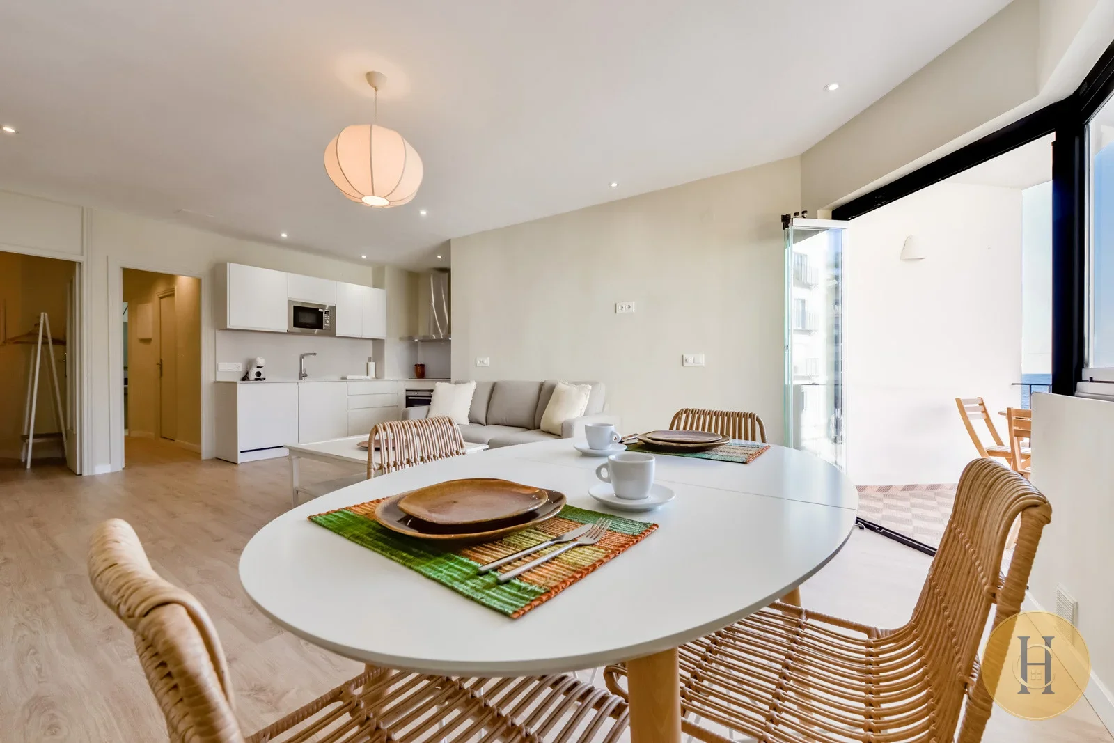 VG - Alquiler VG Apartamento Castell Calpe | HotelsCasa