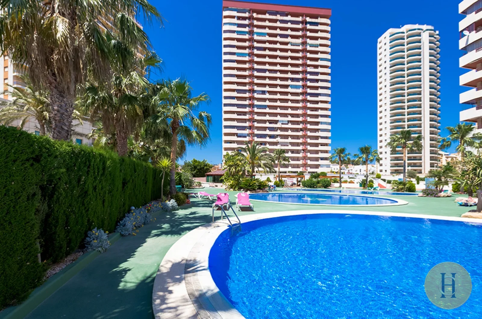 VG - Alquiler VG Apartamento Coral Beach Calpe Frente al Mar | HotelsCasa