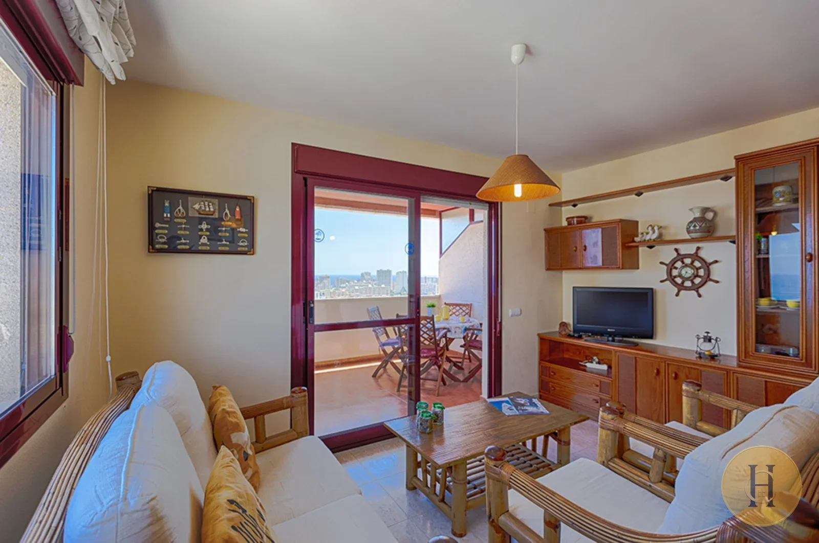 VG - Alquiler VG Apartamento Coral Beach Calpe Frente al Mar | HotelsCasa