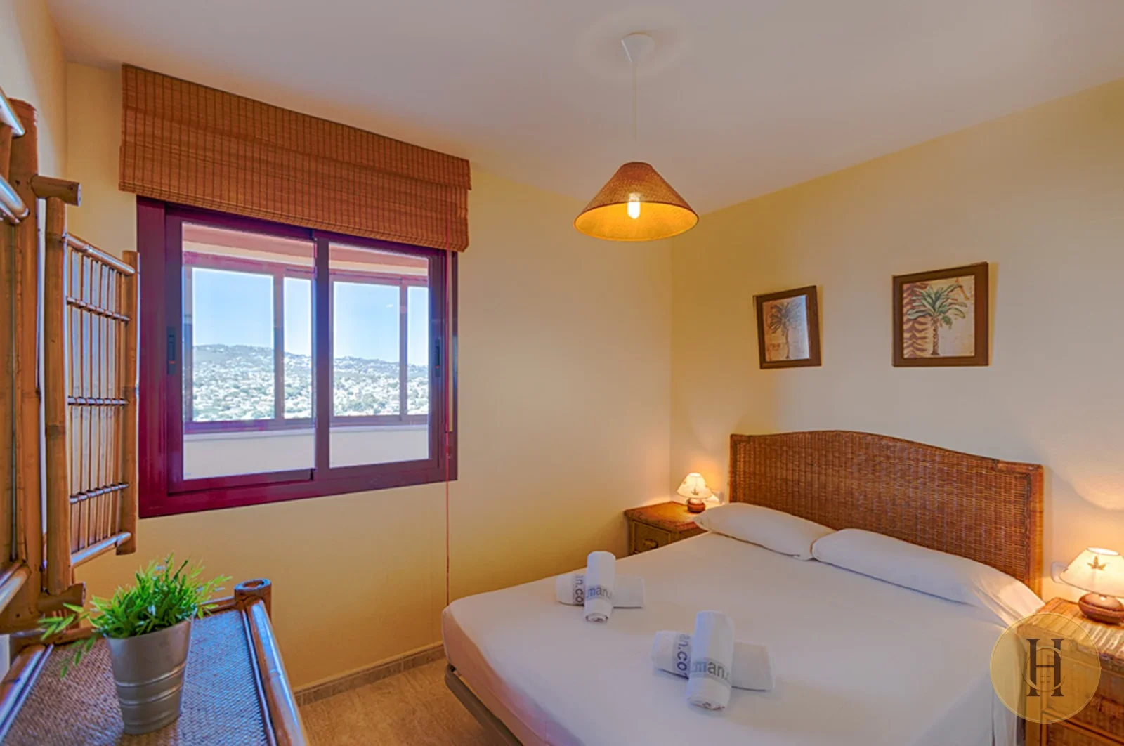 VG - Alquiler VG Apartamento Coral Beach Calpe Frente al Mar | HotelsCasa