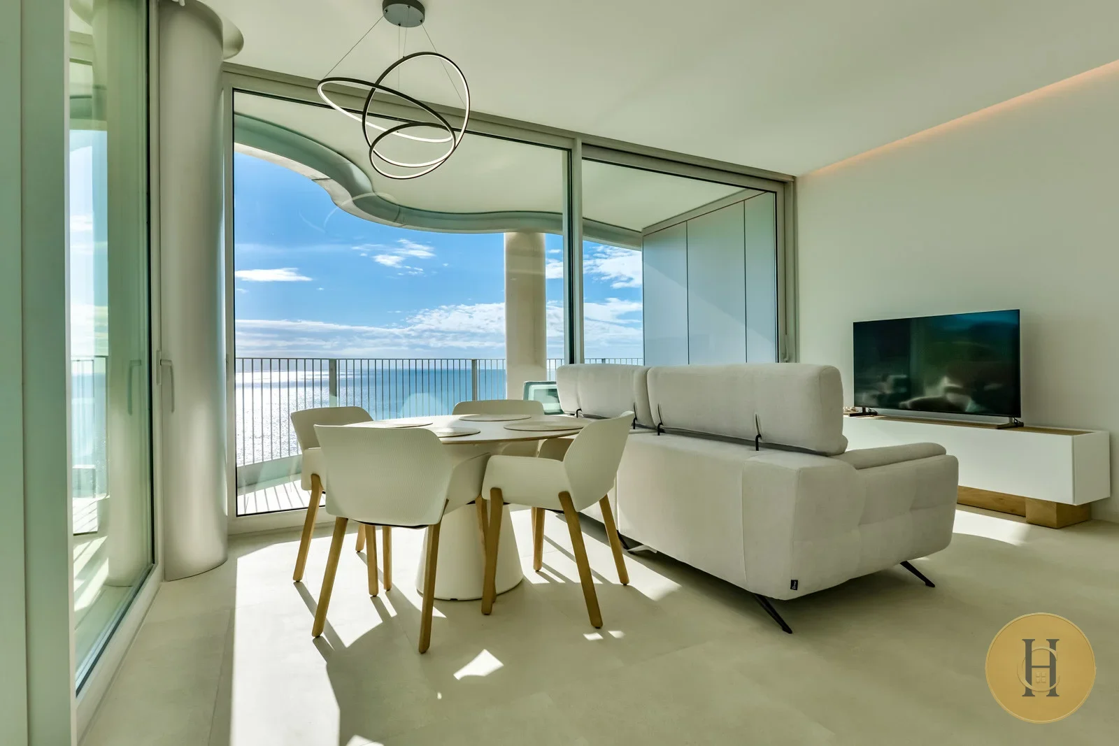 VG - Alquiler VG Apartamento Evolution Calpe | HotelsCasa
