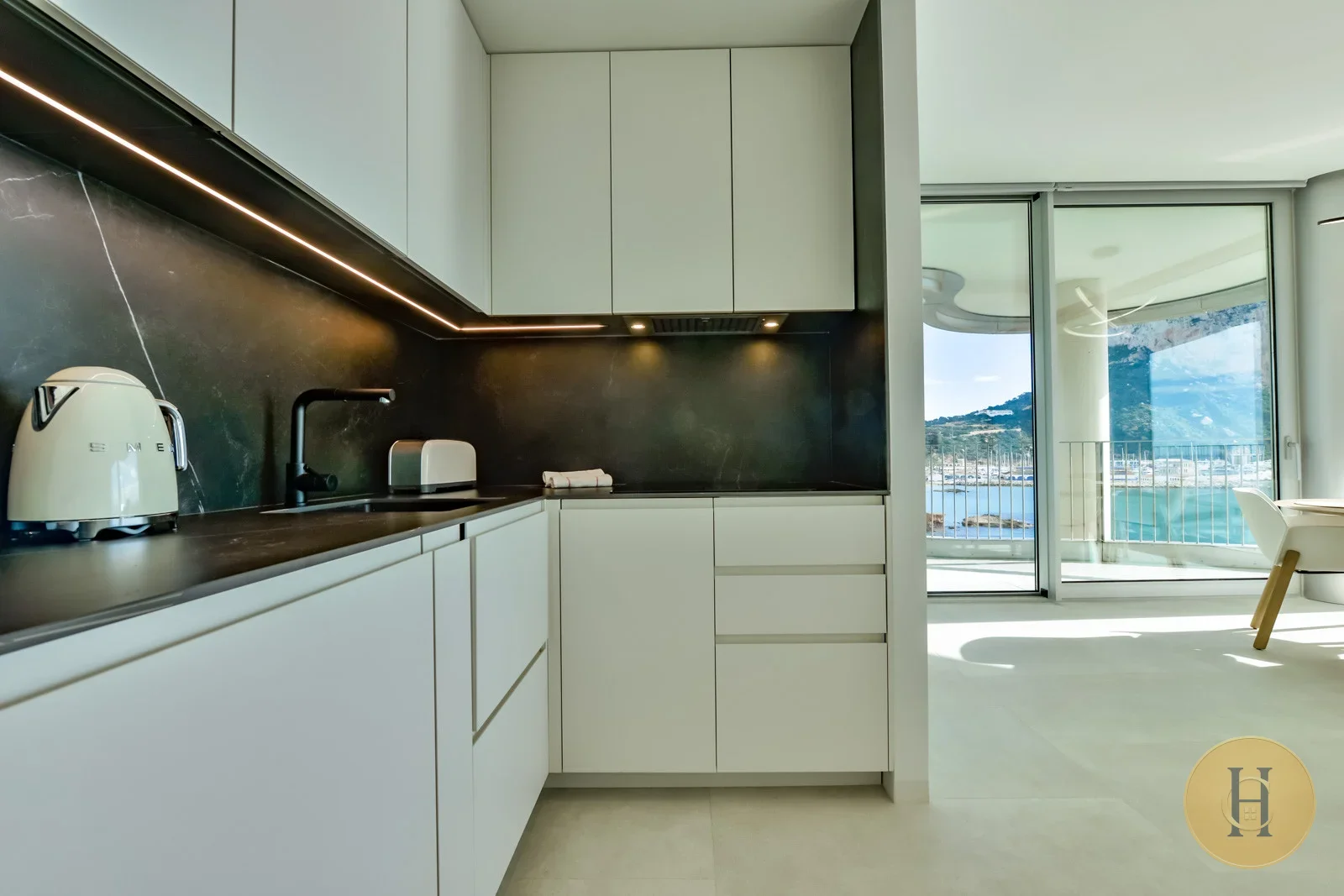 VG - Alquiler VG Apartamento Evolution Calpe | HotelsCasa