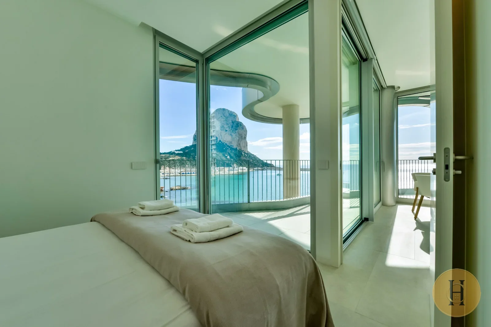 VG - Alquiler VG Apartamento Evolution Calpe | HotelsCasa