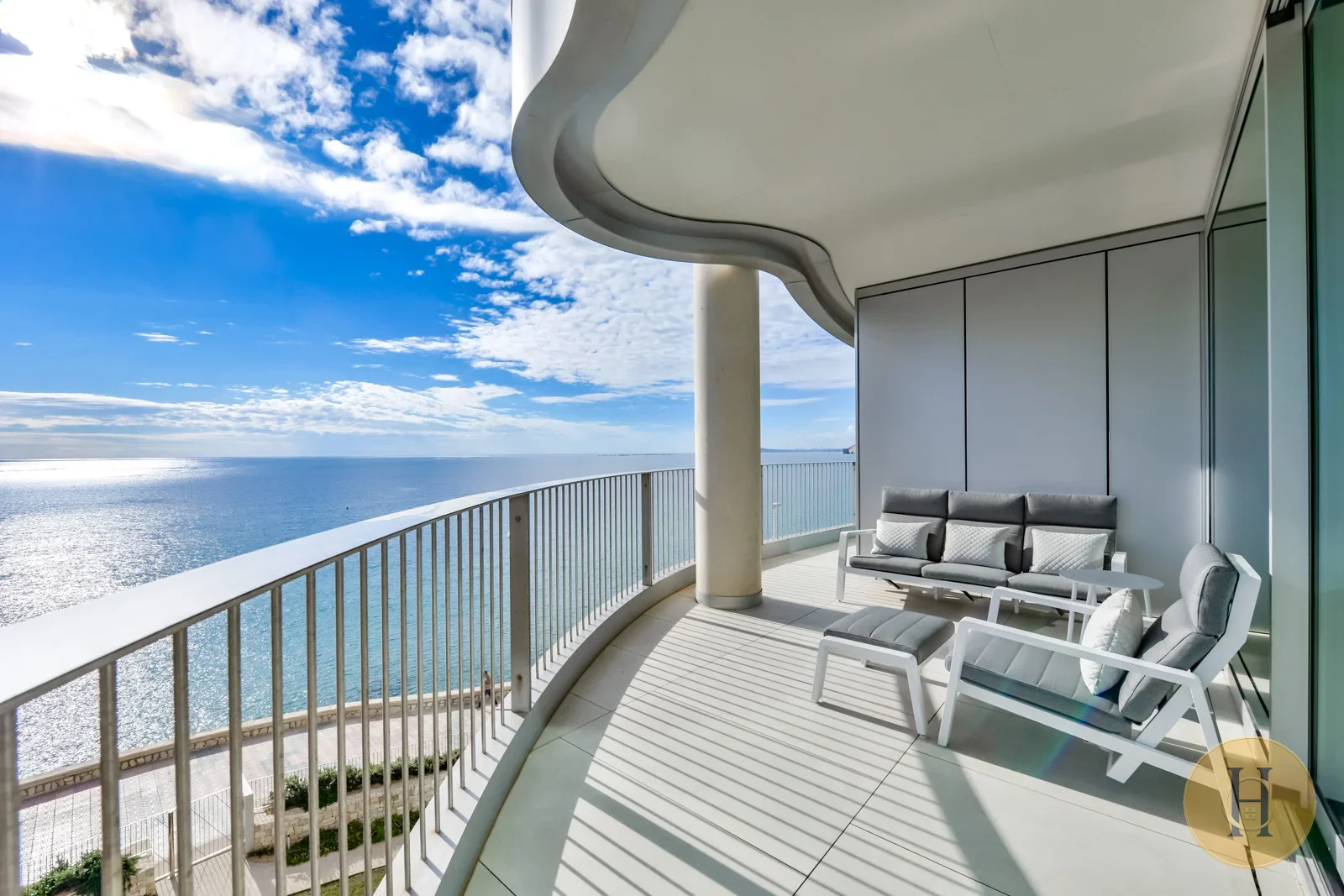 VG - Alquiler VG Apartamento Evolution Calpe | HotelsCasa