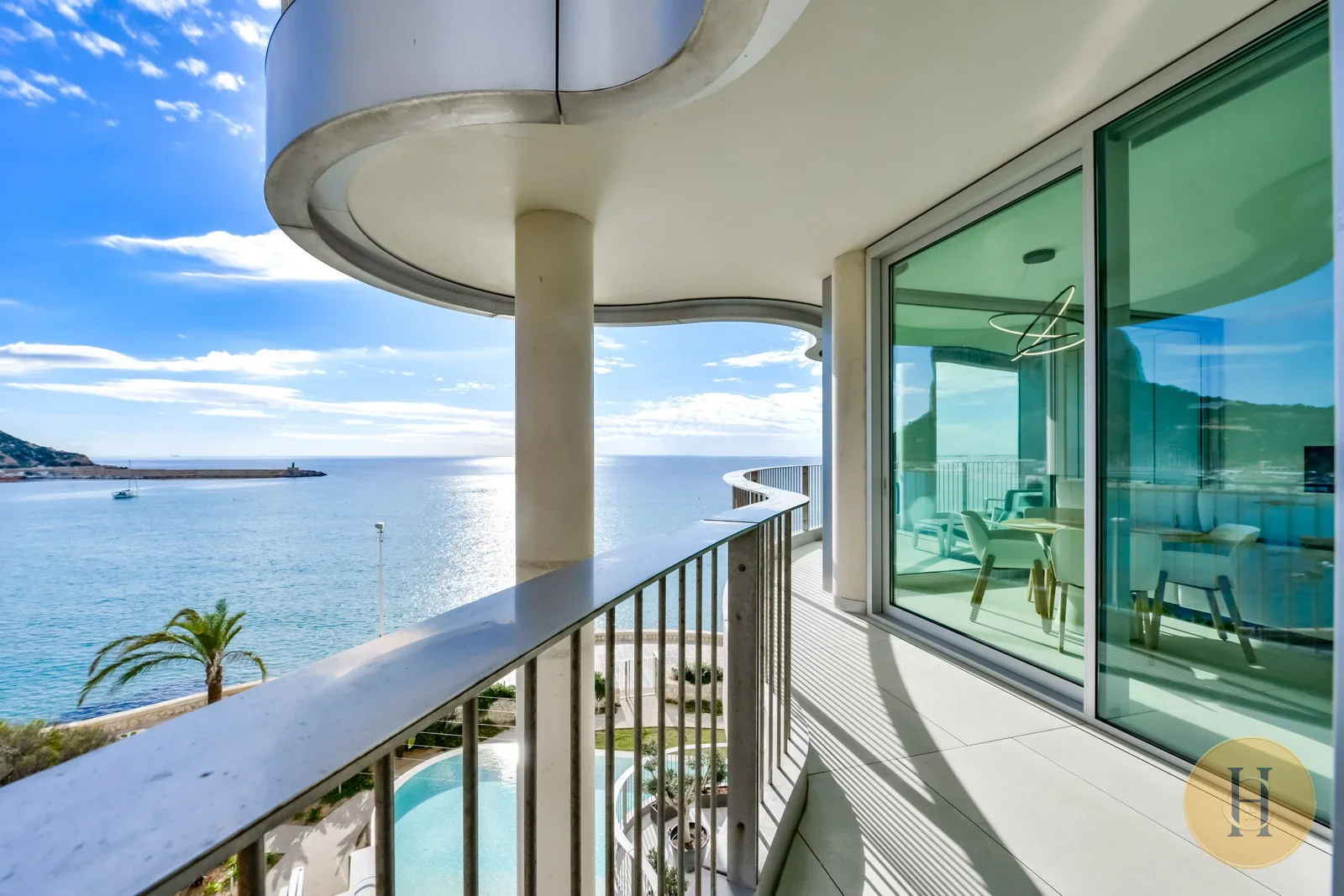 VG - Alquiler VG Apartamento Evolution Calpe | HotelsCasa