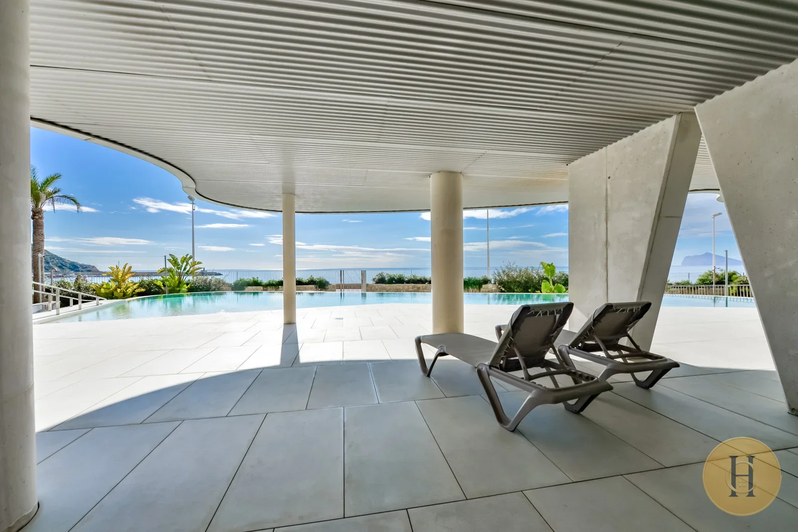 VG - Alquiler VG Apartamento Evolution Calpe | HotelsCasa