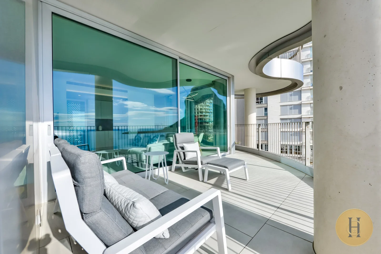 VG - Alquiler VG Apartamento Evolution Calpe | HotelsCasa