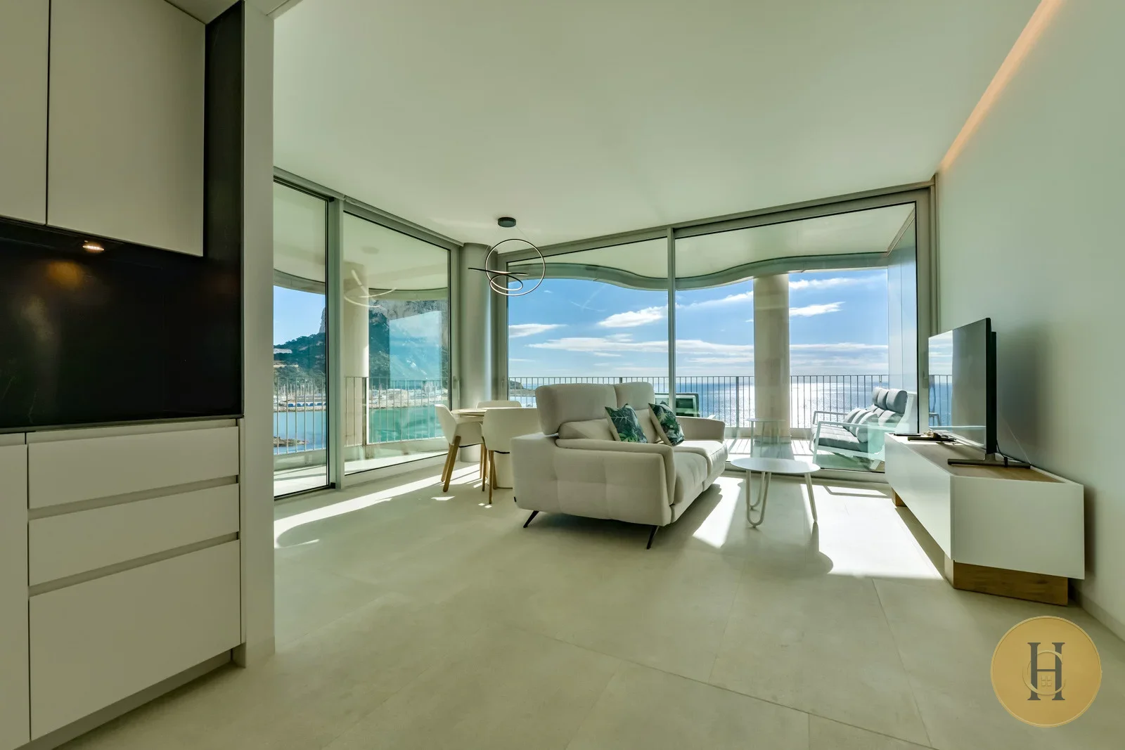 VG - Alquiler VG Apartamento Evolution Calpe | HotelsCasa
