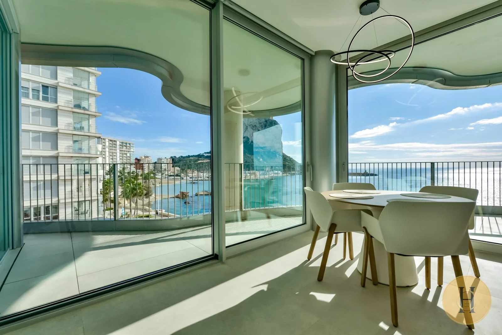 VG - Alquiler VG Apartamento Evolution Calpe | HotelsCasa