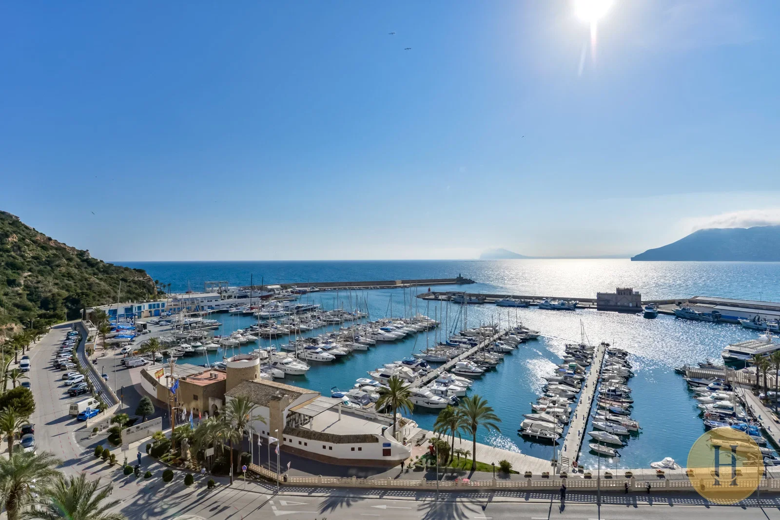 VG - Apartamento Nautico, Alquiler De Apartamento En Calpe Para 4 Pax Con Piscina Y Parquing Privado