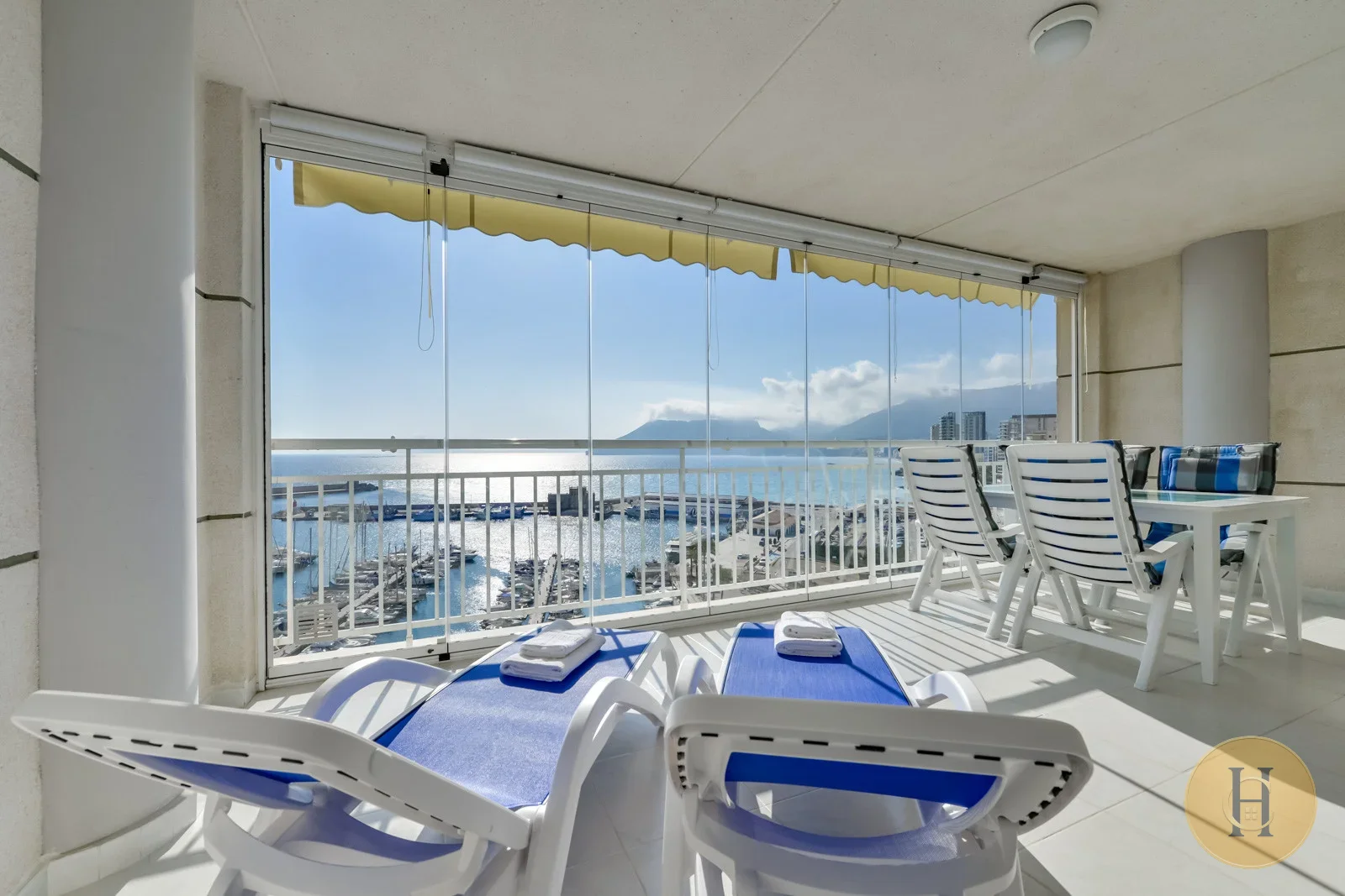 VG - Apartamento Nautico, Alquiler De Apartamento En Calpe Para 4 Pax Con Piscina Y Parquing Privado