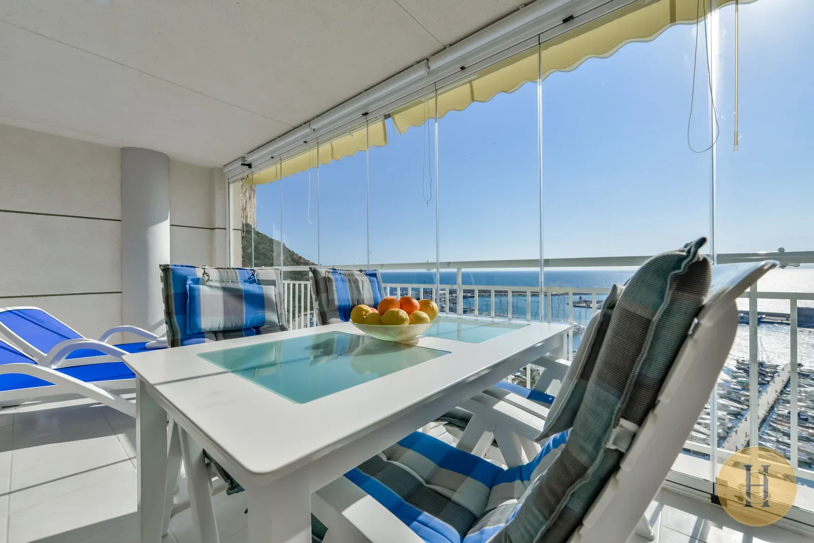 VG - Apartamento Nautico, Alquiler De Apartamento En Calpe Para 4 Pax Con Piscina Y Parquing Privado