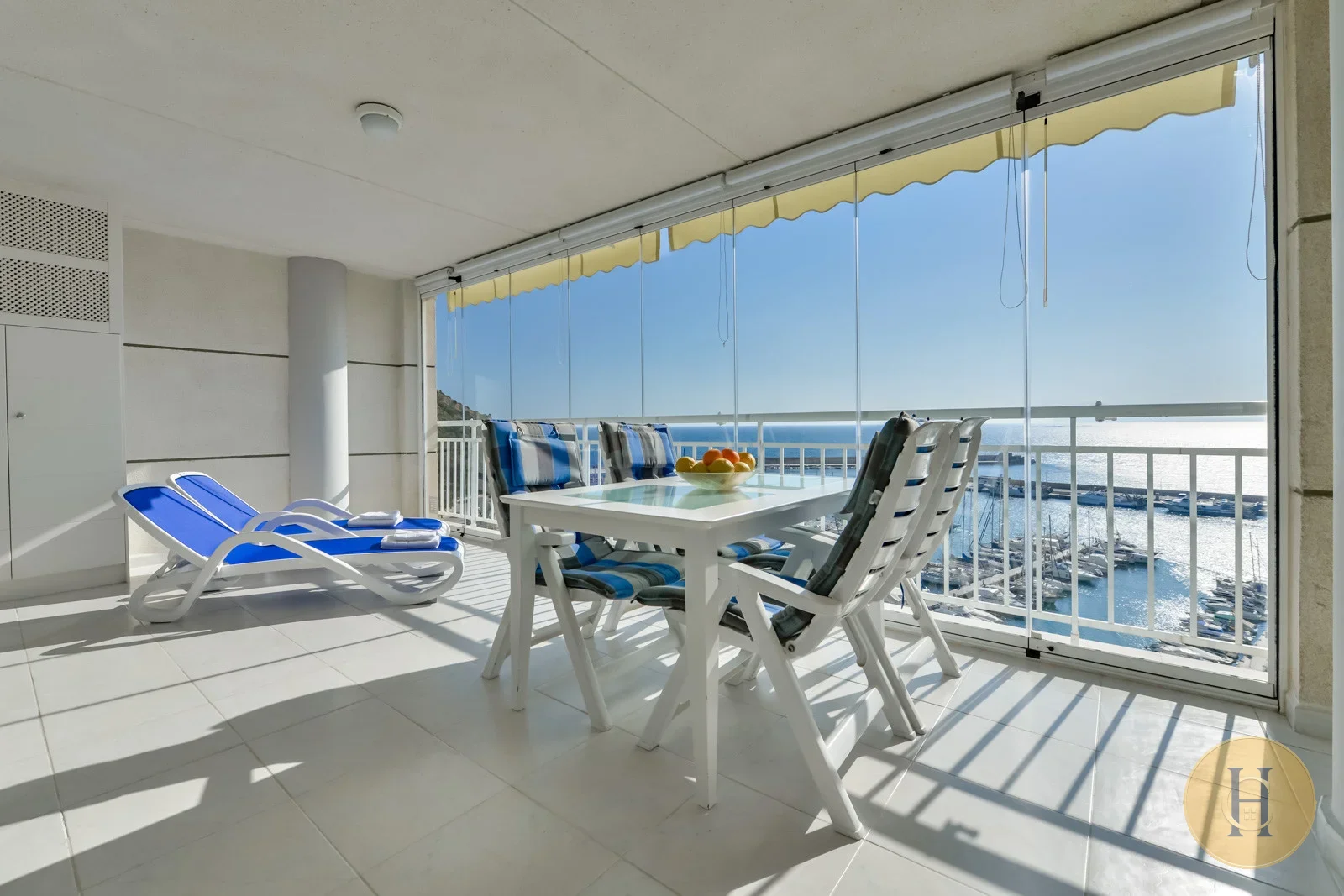 VG - Apartamento Nautico, Alquiler De Apartamento En Calpe Para 4 Pax Con Piscina Y Parquing Privado