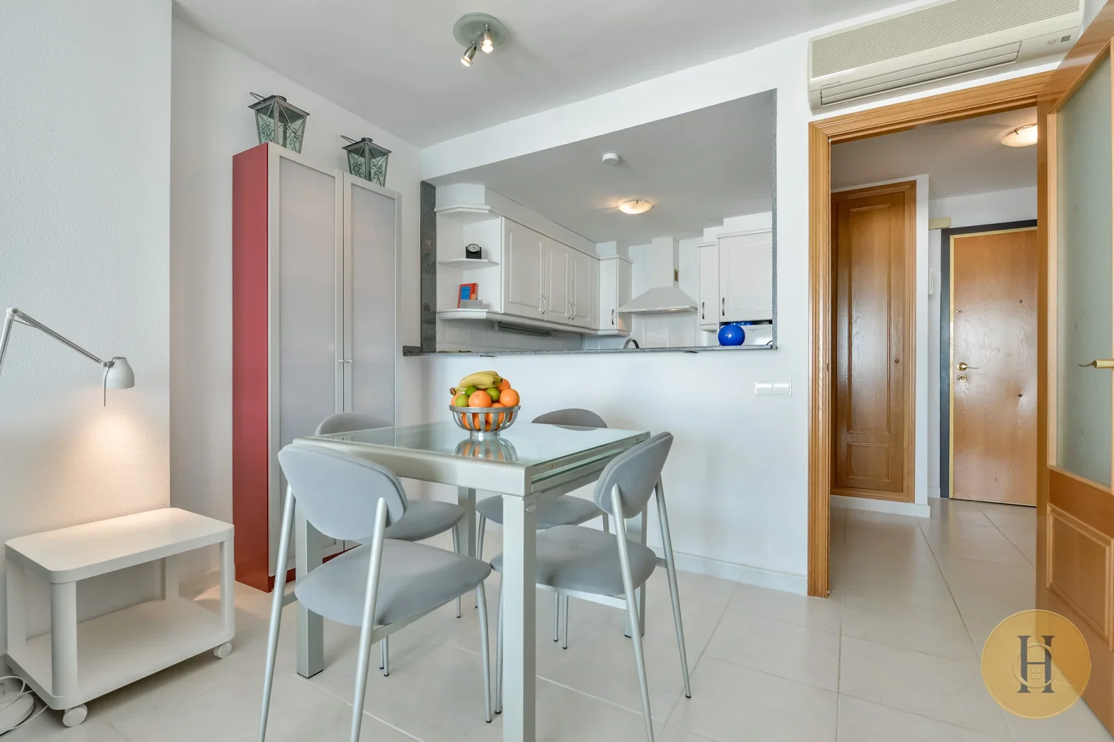 VG - Apartamento Nautico, Alquiler De Apartamento En Calpe Para 4 Pax Con Piscina Y Parquing Privado