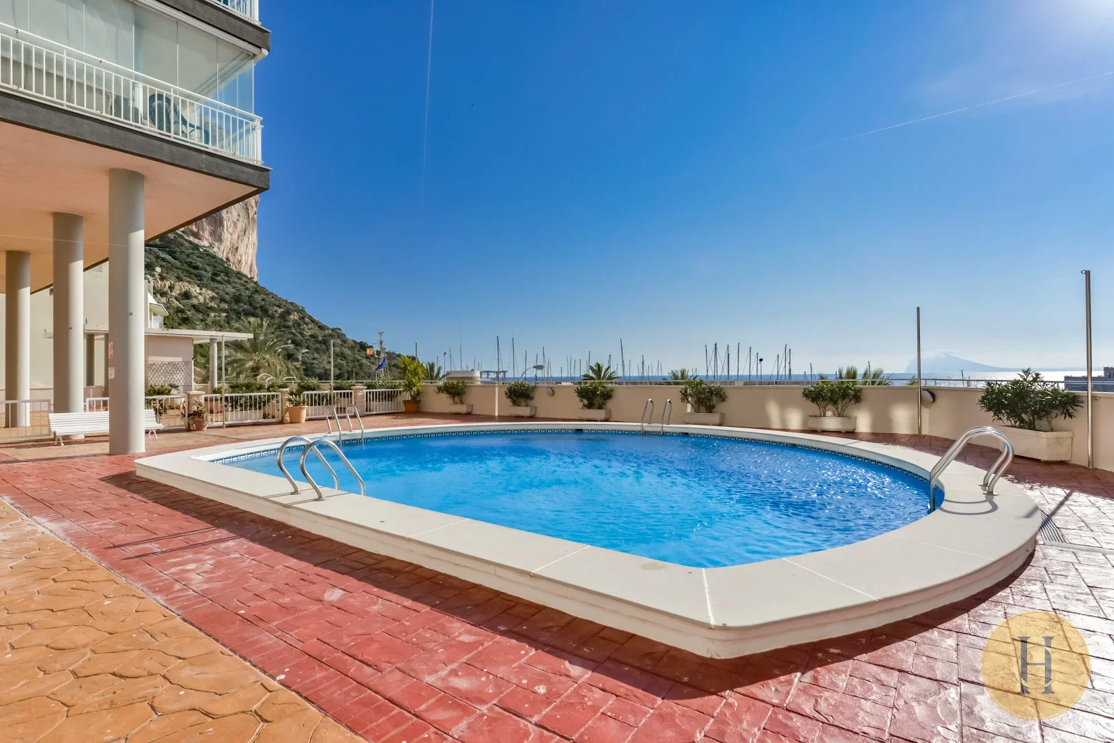 VG - Apartamento Nautico, Alquiler De Apartamento En Calpe Para 4 Pax Con Piscina Y Parquing Privado
