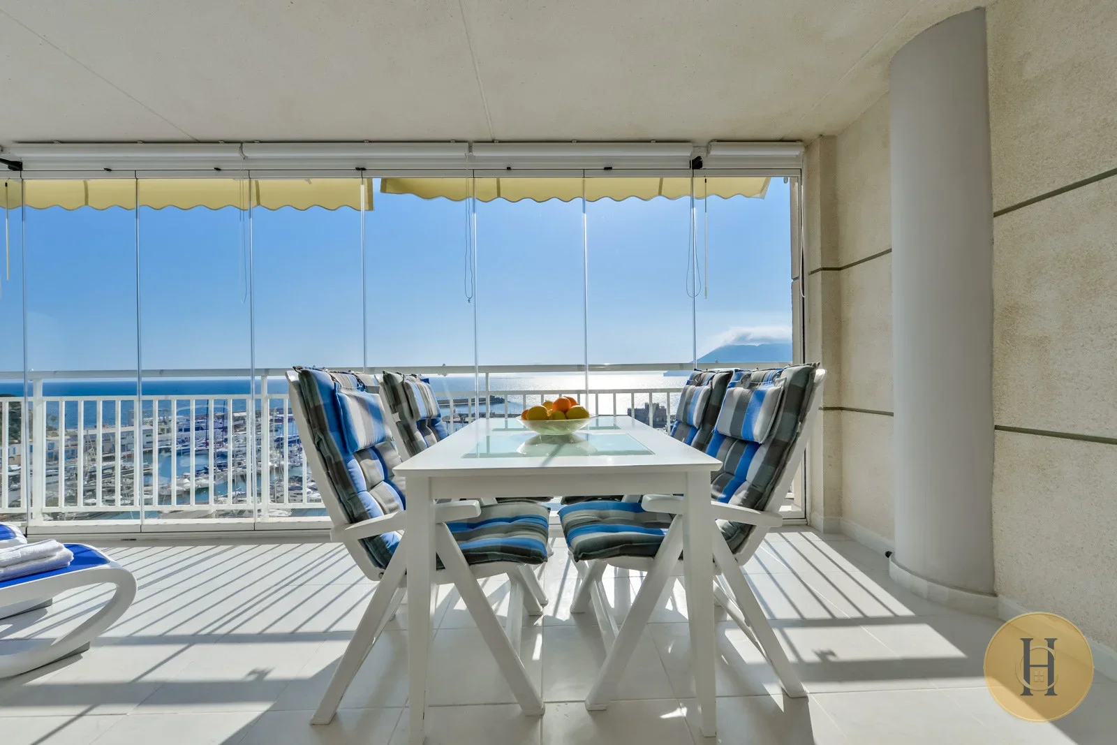 VG - Apartamento Nautico, Alquiler De Apartamento En Calpe Para 4 Pax Con Piscina Y Parquing Privado