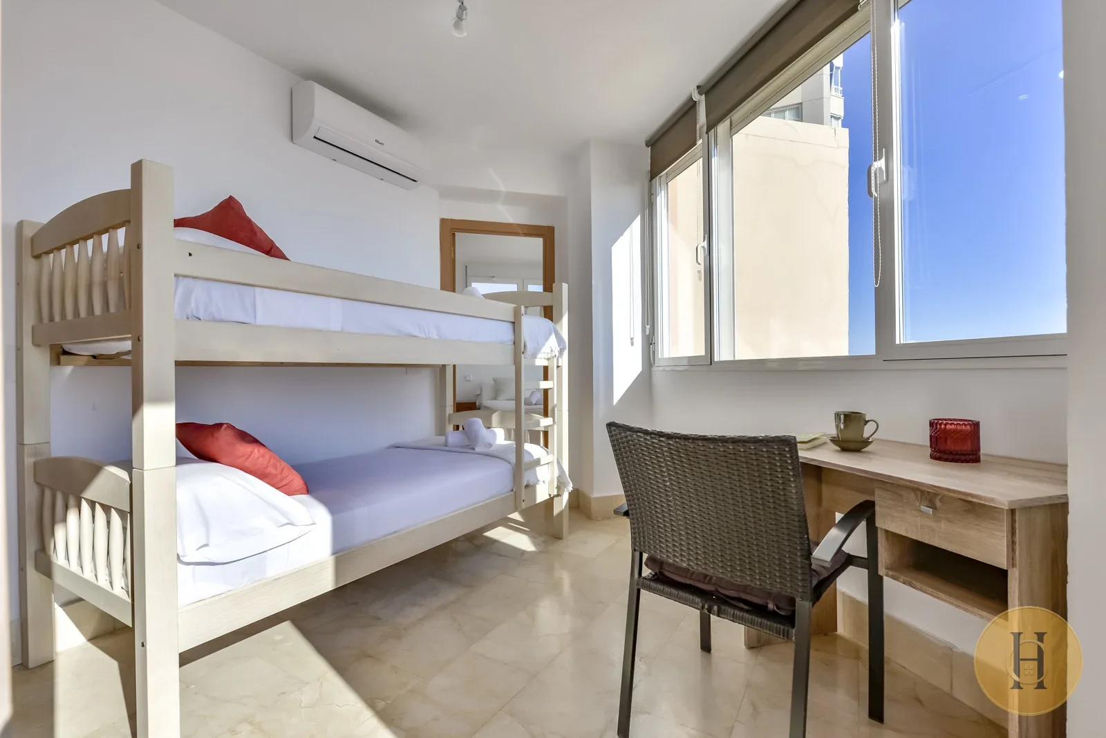 VG - Apartamento Tramontana,Apartamento Tramontana Calpe En Primera Linea. Wifi Gratis