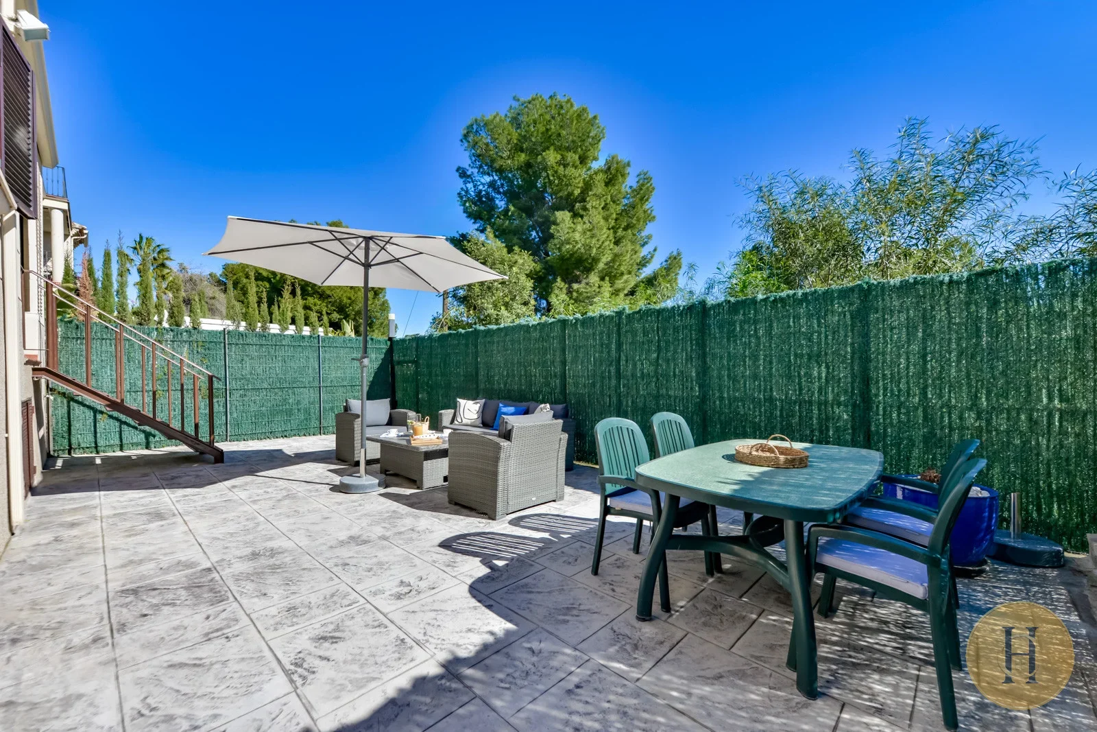 VG - Alquiler Bungalow Real Sitio en Calpe | Piscina y Parking