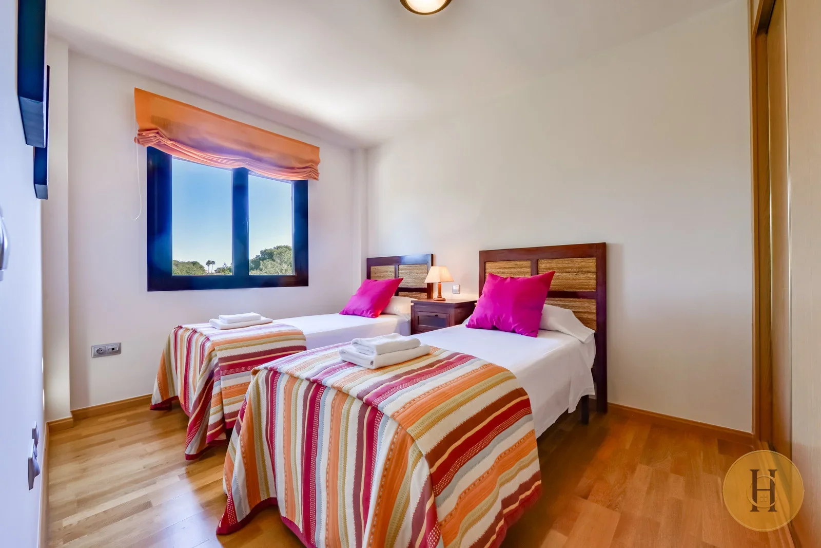 VG - Alquiler Bungalow Real Sitio en Calpe | Piscina y Parking