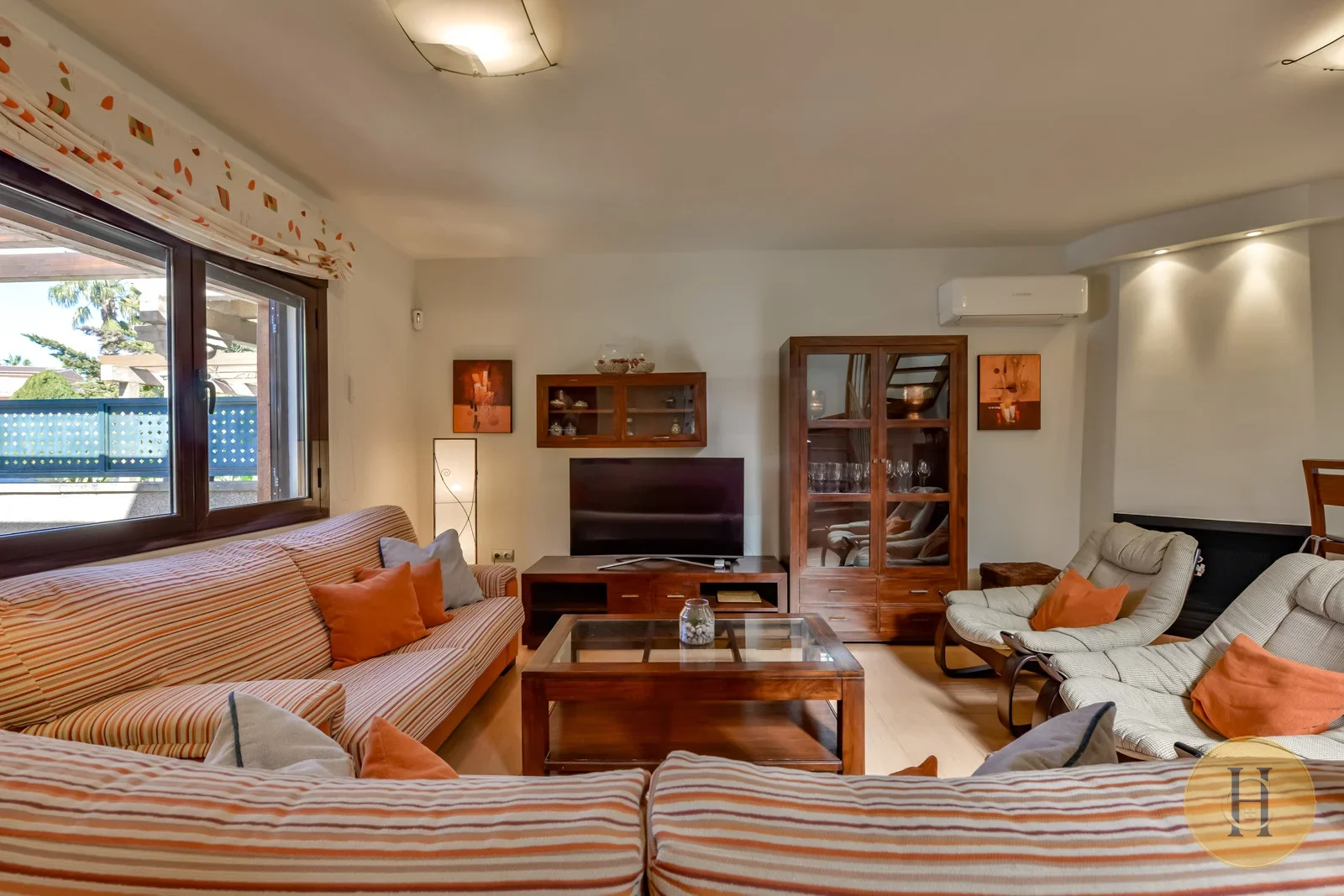 VG - Alquiler Bungalow Real Sitio en Calpe | Piscina y Parking