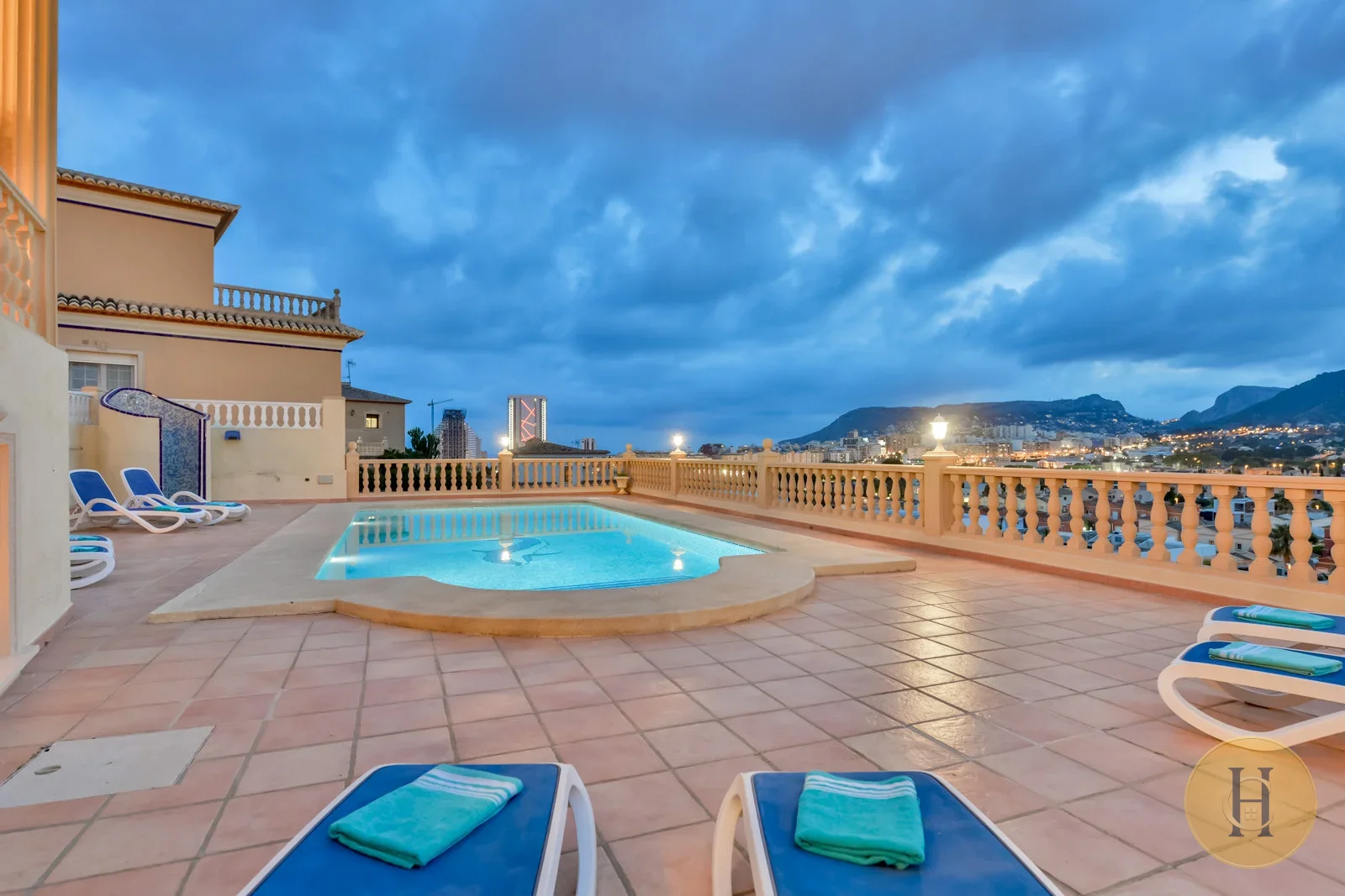 VG - Villa 14 Pax Y Piscina Privada