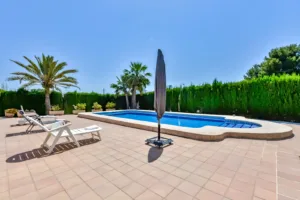 VG - Villa Con Piscina Privada.