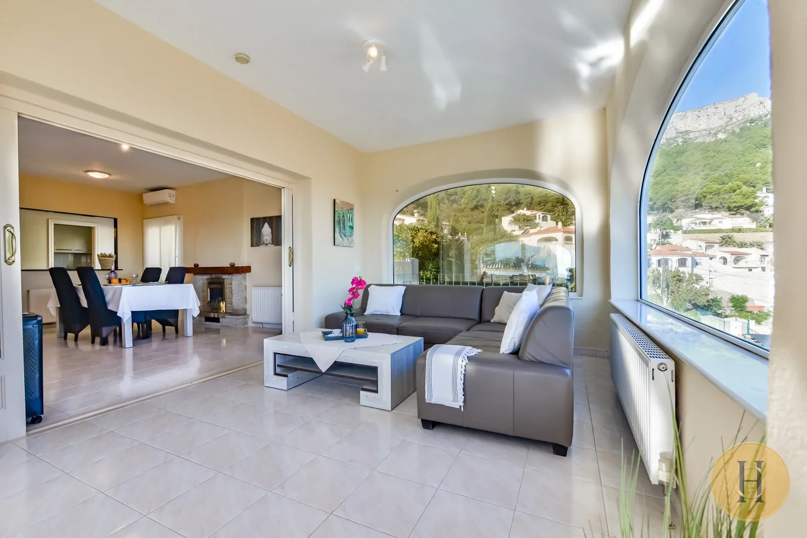 VG - Villa CUCARRES