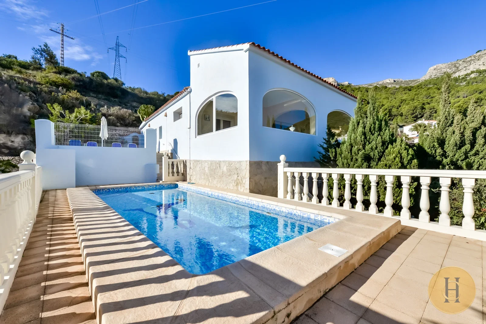 VG - Villa CUCARRES