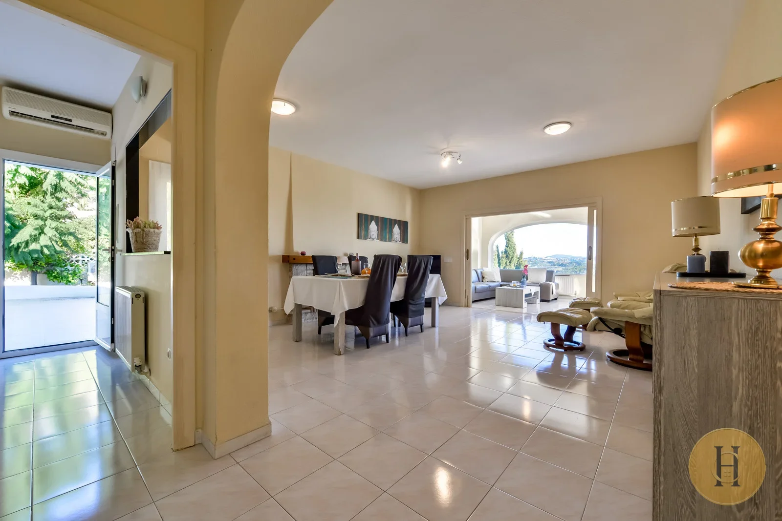 VG - Villa CUCARRES