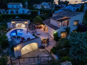 VG - Villa Finca del Mar en Benissa | Alquiler Vacacional con Piscina