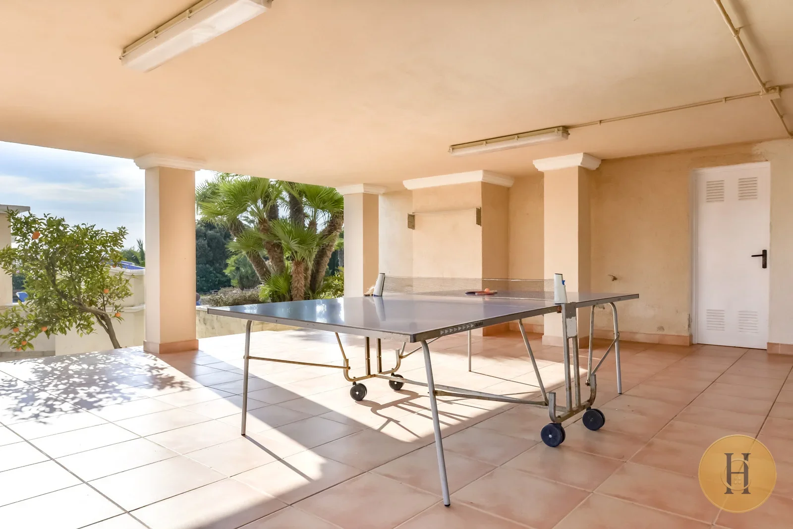 VG - Alquiler Villa Ifach Calpe con Piscina Privada | HotelsCasa