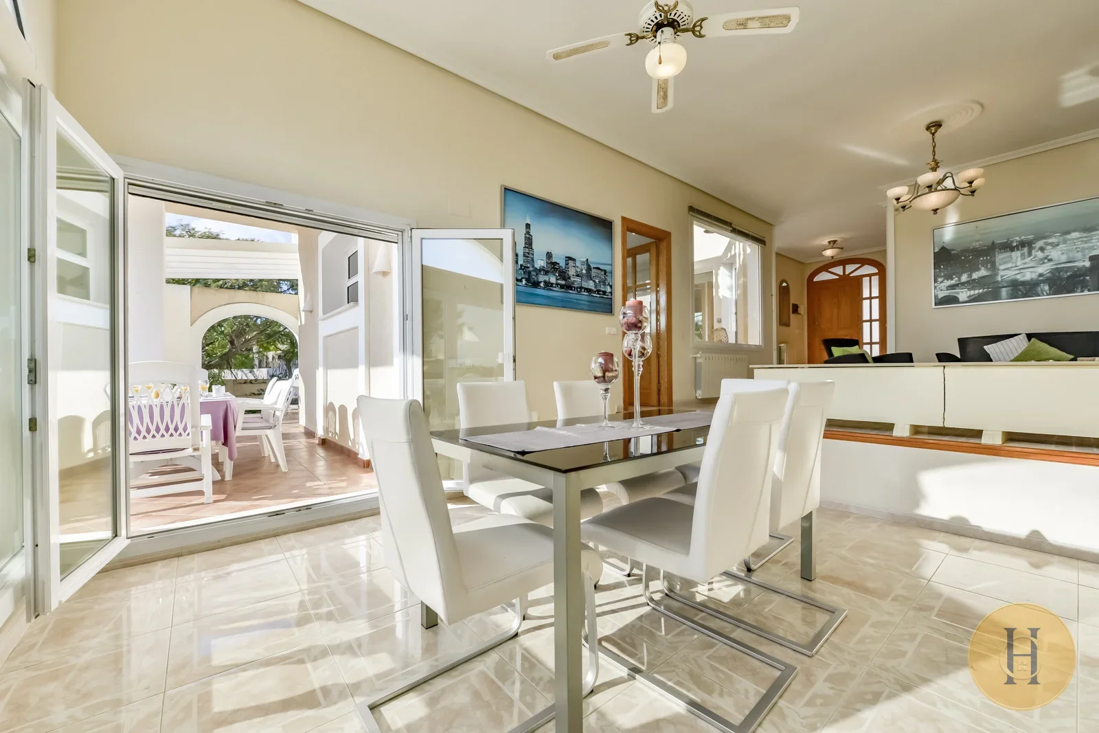 VG - Alquiler Villa Ifach Calpe con Piscina Privada | HotelsCasa