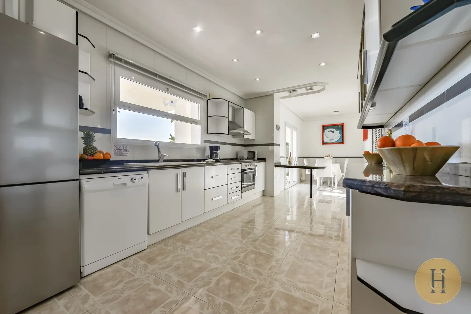VG - Alquiler Villa Ifach Calpe con Piscina Privada | HotelsCasa