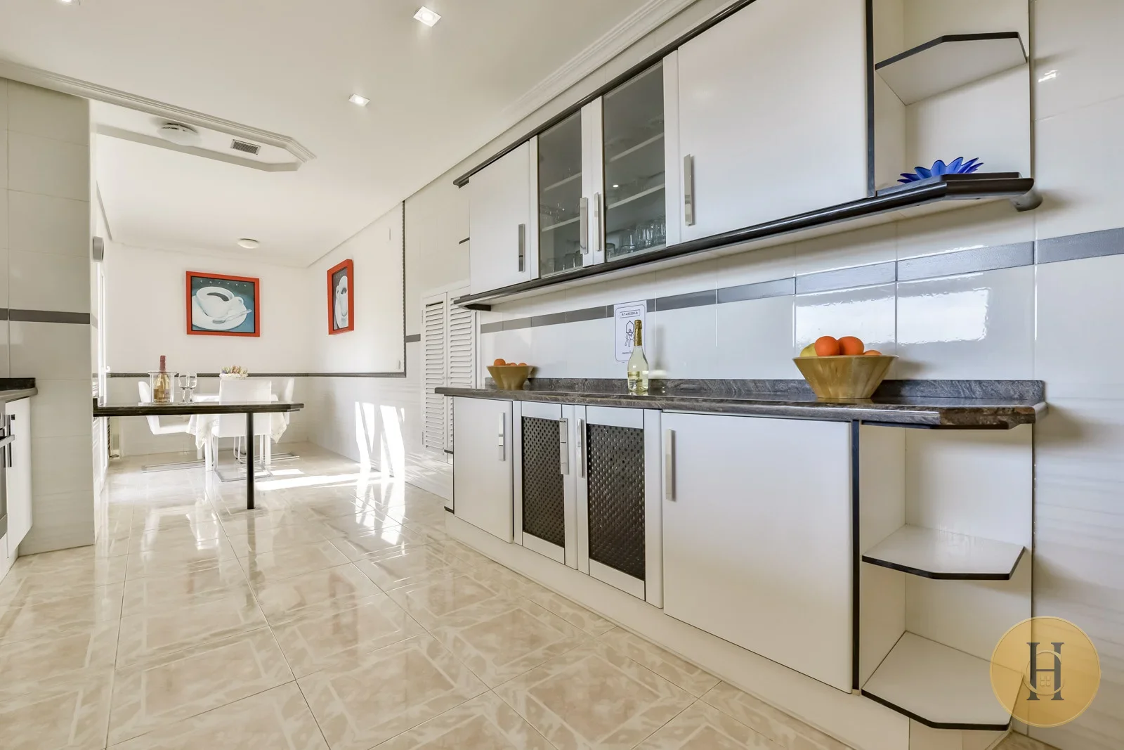 VG - Alquiler Villa Ifach Calpe con Piscina Privada | HotelsCasa