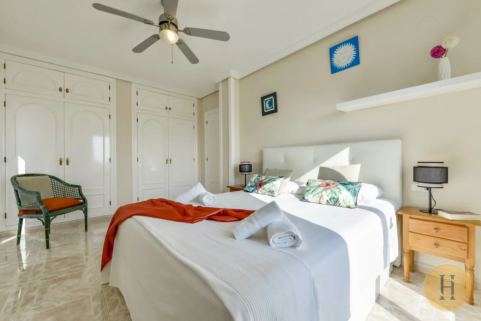 VG - Alquiler Villa Ifach Calpe con Piscina Privada | HotelsCasa