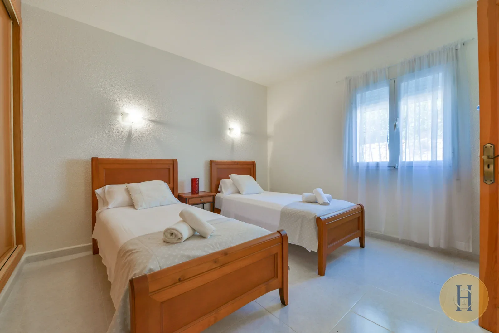 VG - Villa Loxi, Preciosa Villa En Cumbre Del Sol Para 6 Pax Con Piscina Privada Y Vistas Al Mar.
