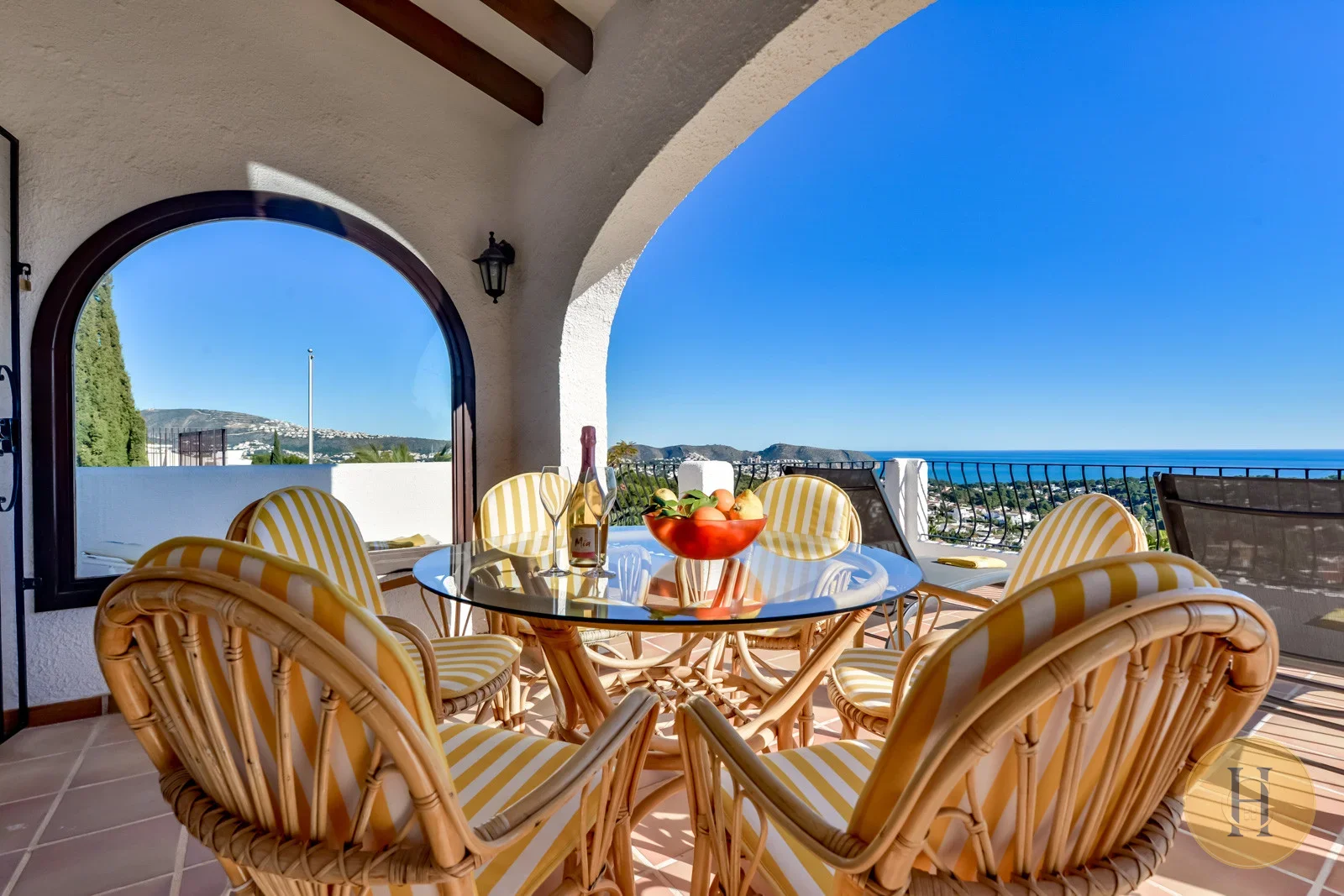 VG - Alquiler Villa Mimosa Calpe con Piscina Privada | HotelsCasa